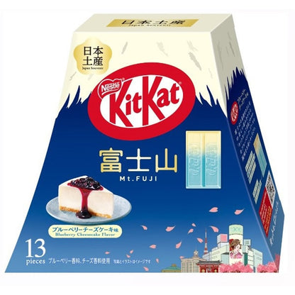 キットカット 富士山パック ブルーベリーチーズケーキ味 13枚入 日本限定 お土産 Nestle KitKat